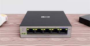 Switch NEXXT 5 puertos PoE+ 10/100/1000 65W Max